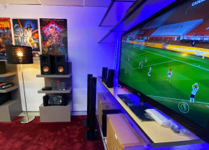 photo SPACECASH achat et vente d'occasion produit télévision, led, oled, 4k, 8k, cathodique, décodeur, antenne, tnt, lecteur DVD, blu-ray